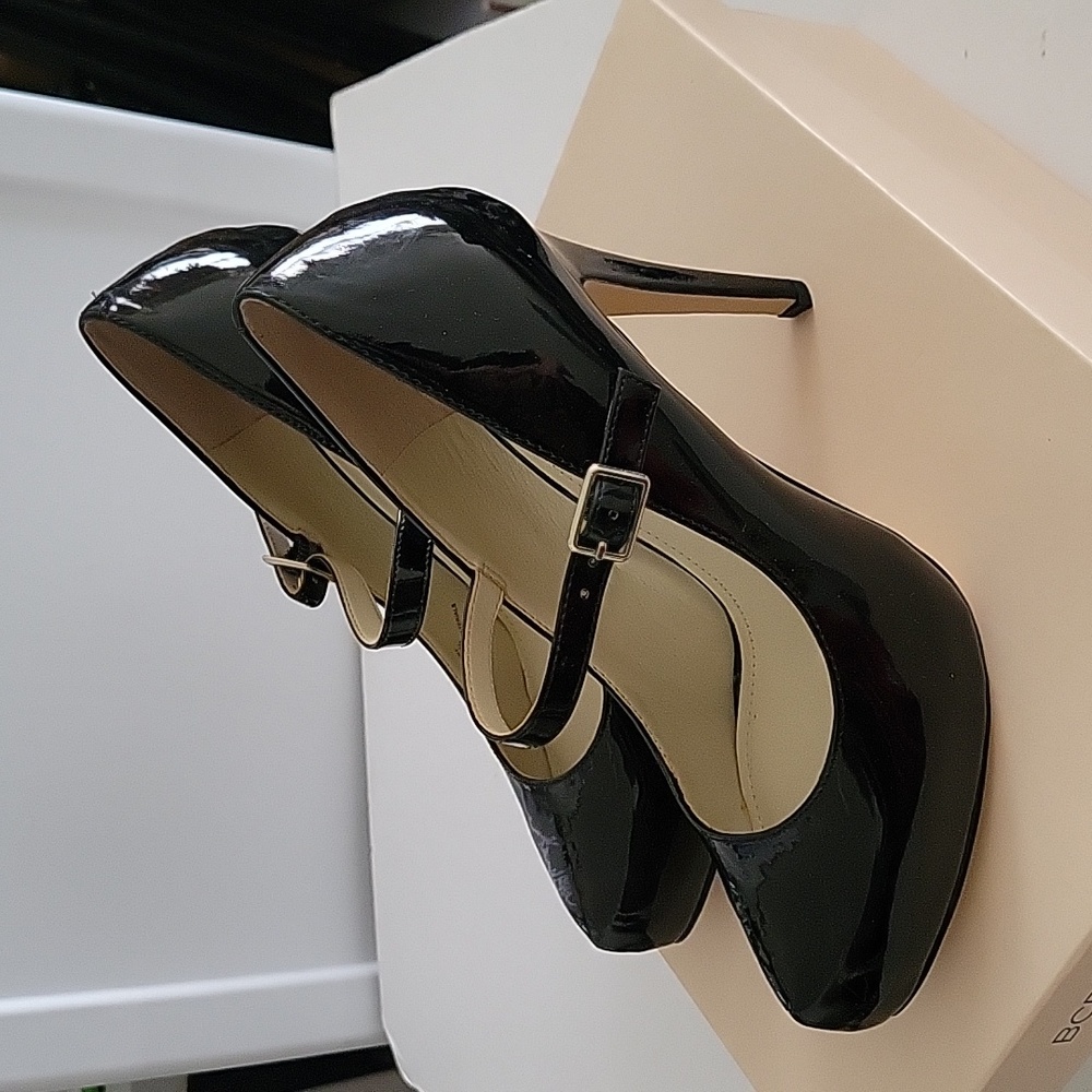 BCBG Pageant patent heels